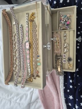 Full Jewllery Box!